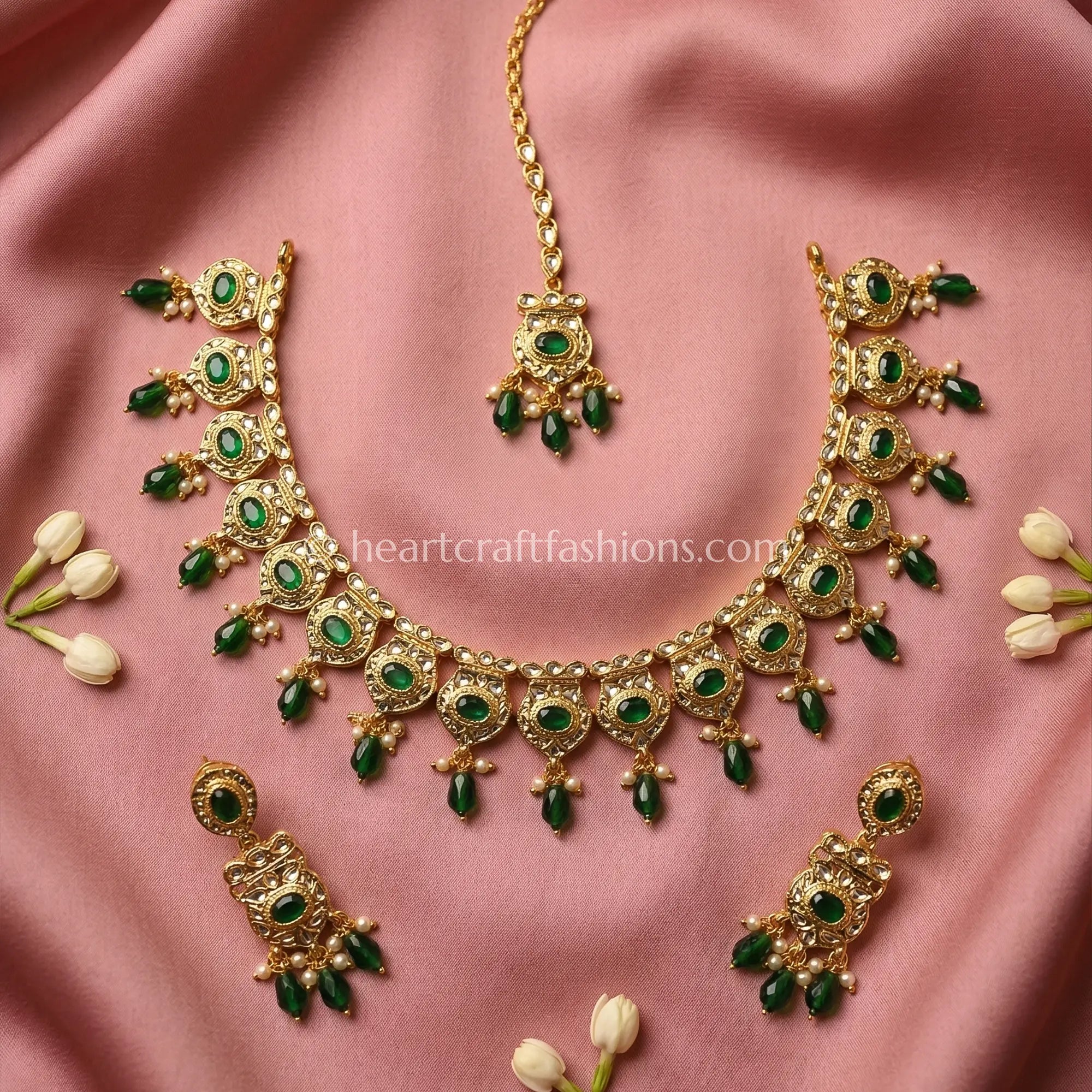 Ahmedabadi Kundan Emerald Drop Royal Choker Set