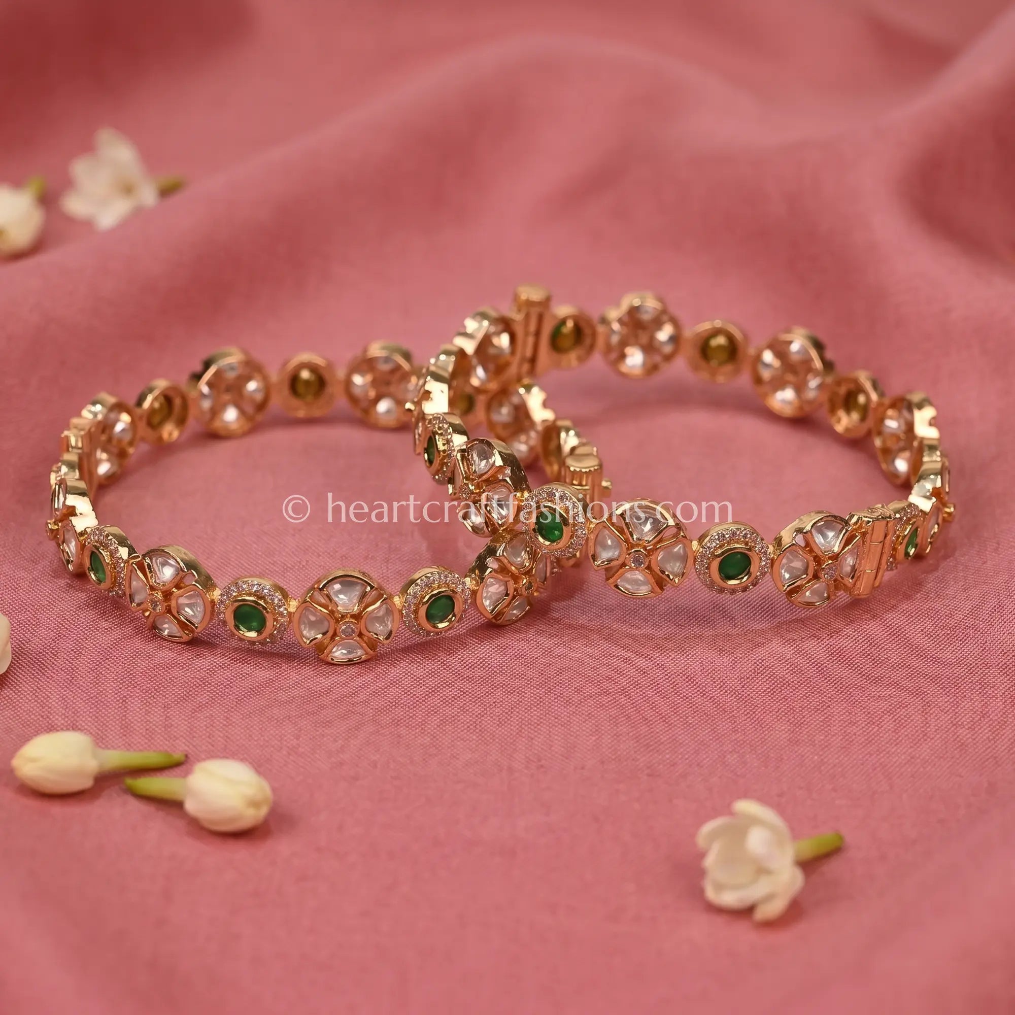 Emerald Floral Sunehri Kundan Sleek Bangles