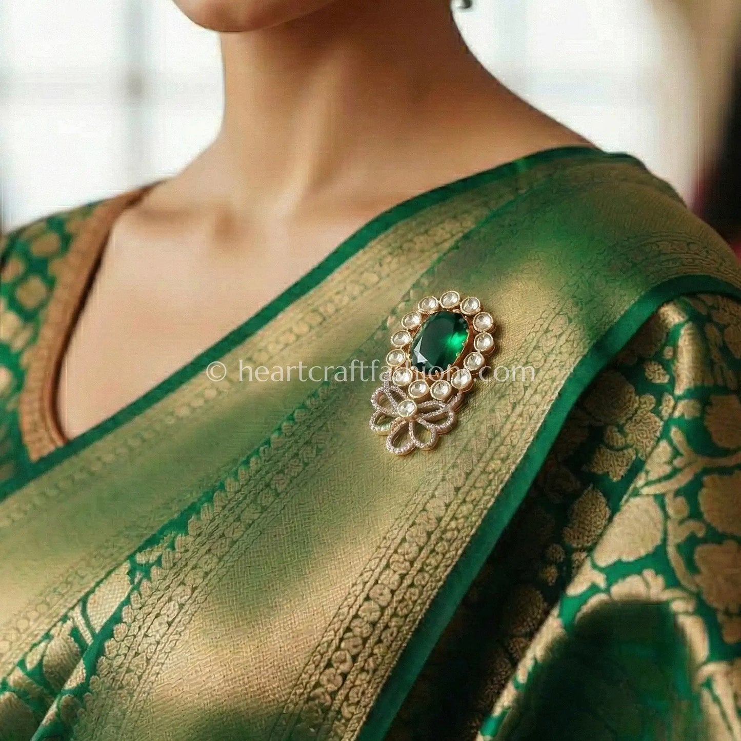 Emerald Green Oval Kundan Floral Brooch