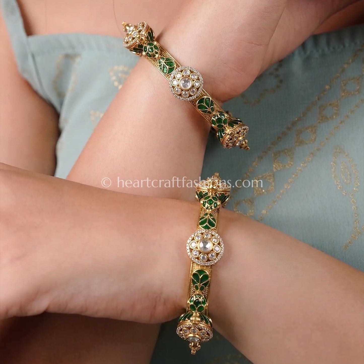 Emerald Heritage Kundan Bangles