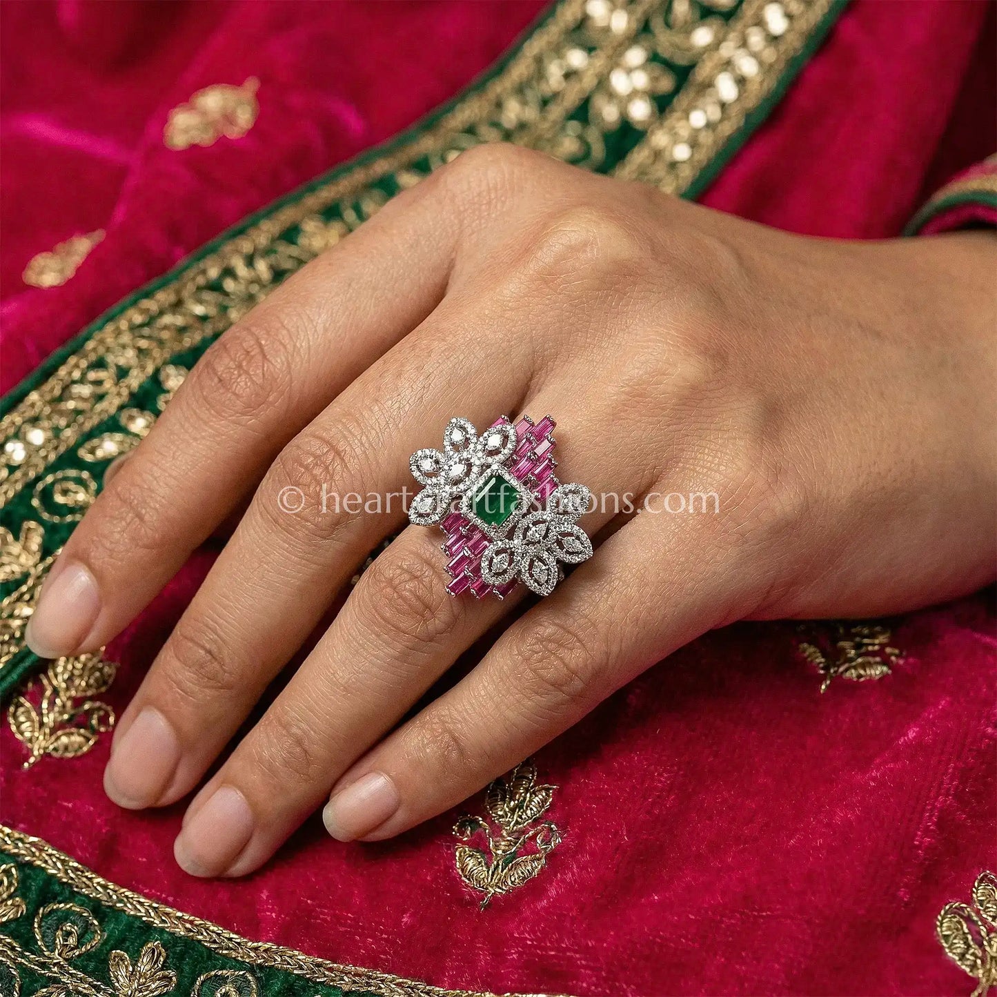 Emerald Rani Radiance Statement Ring