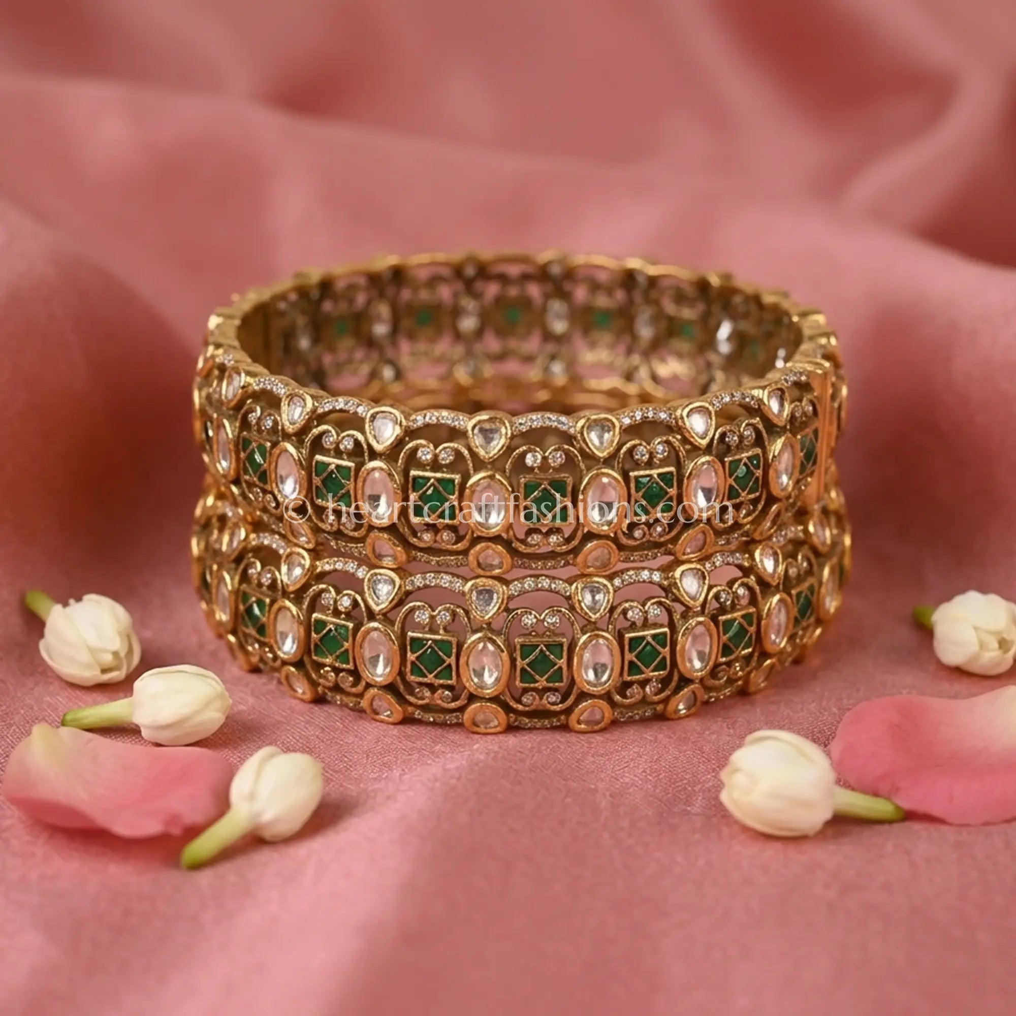 Emerald Royal Sunehri Kundan Patla