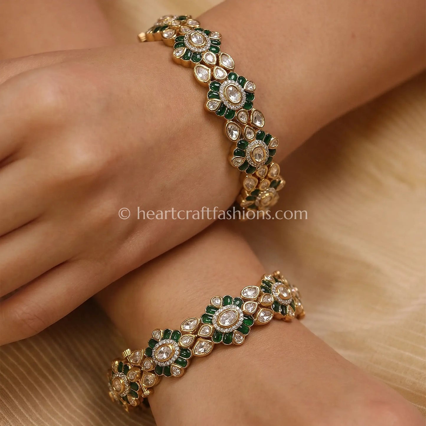Emerald Sunehri Kundan Bangles