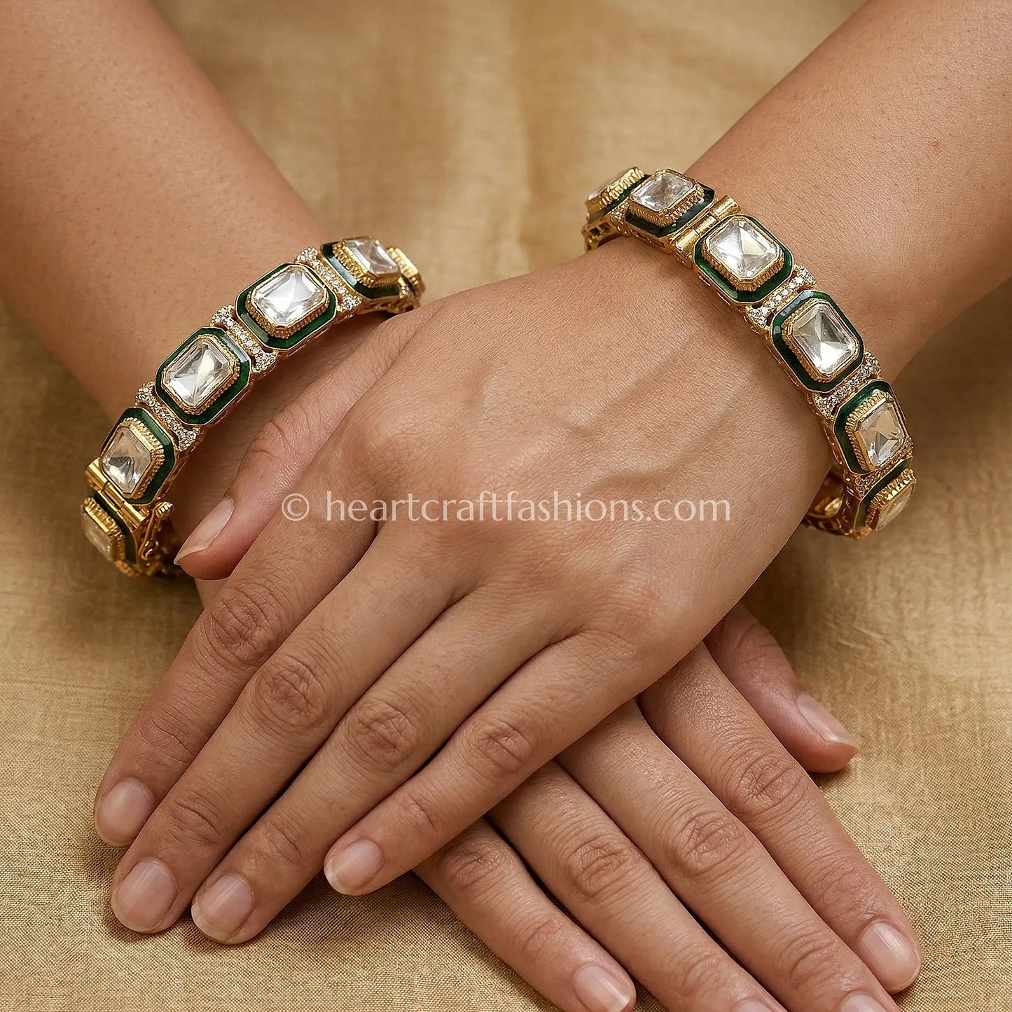 Emerald Moissanite Polki Sleek Bangles