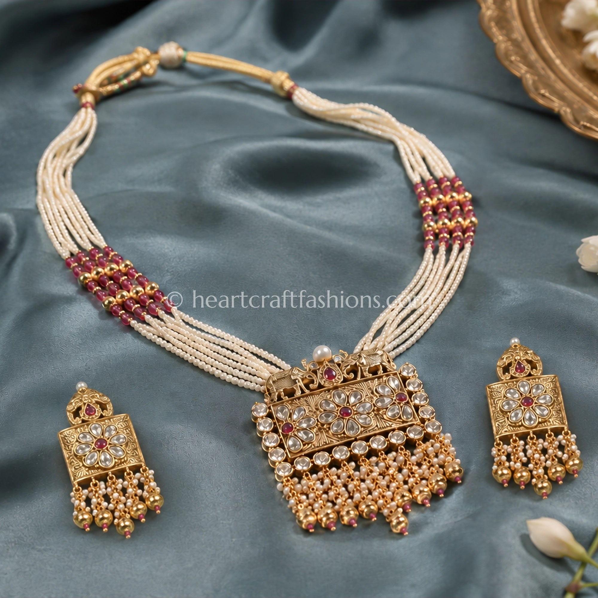 Gulnaar Ivory Pearl Heritage Pendant Necklace Set