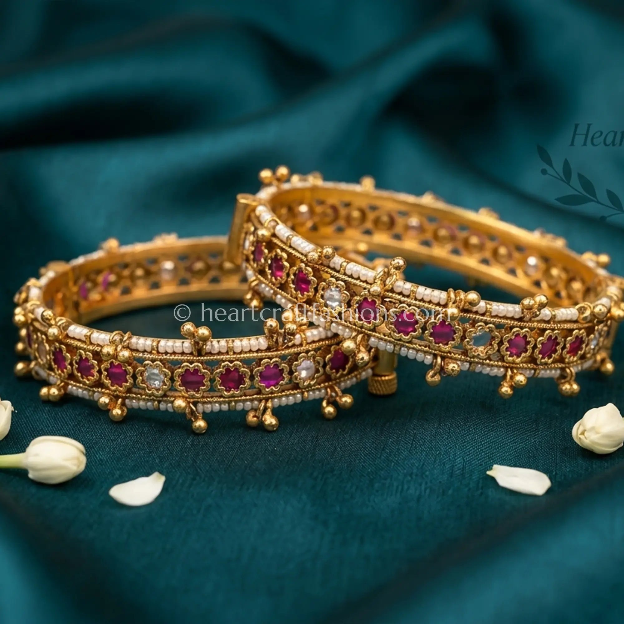 Heritage Ruby Floral Sleek Patla