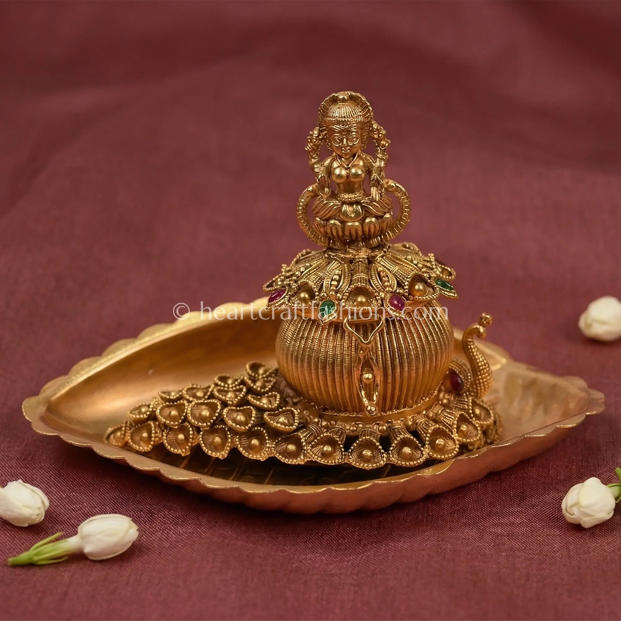 Lakshmi Kalash Heritage Sindoor Box (With Tray)