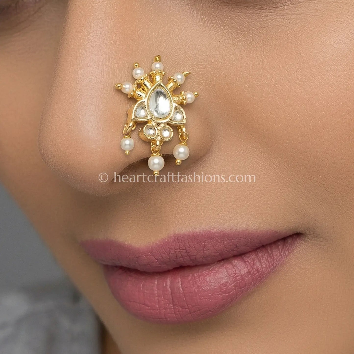 Mini Polki Pearl Stud Nath