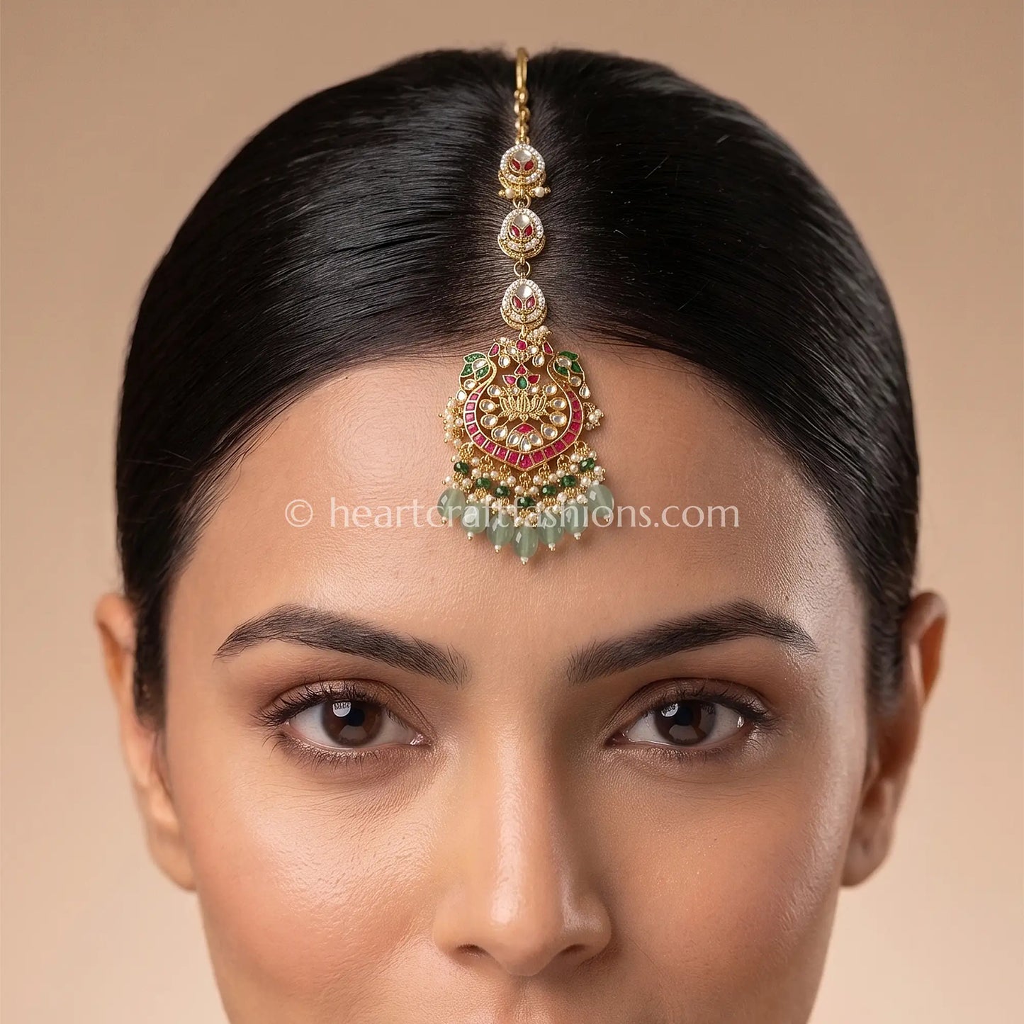 Mint Green Heritage Pachi Kundan Maang Tikka