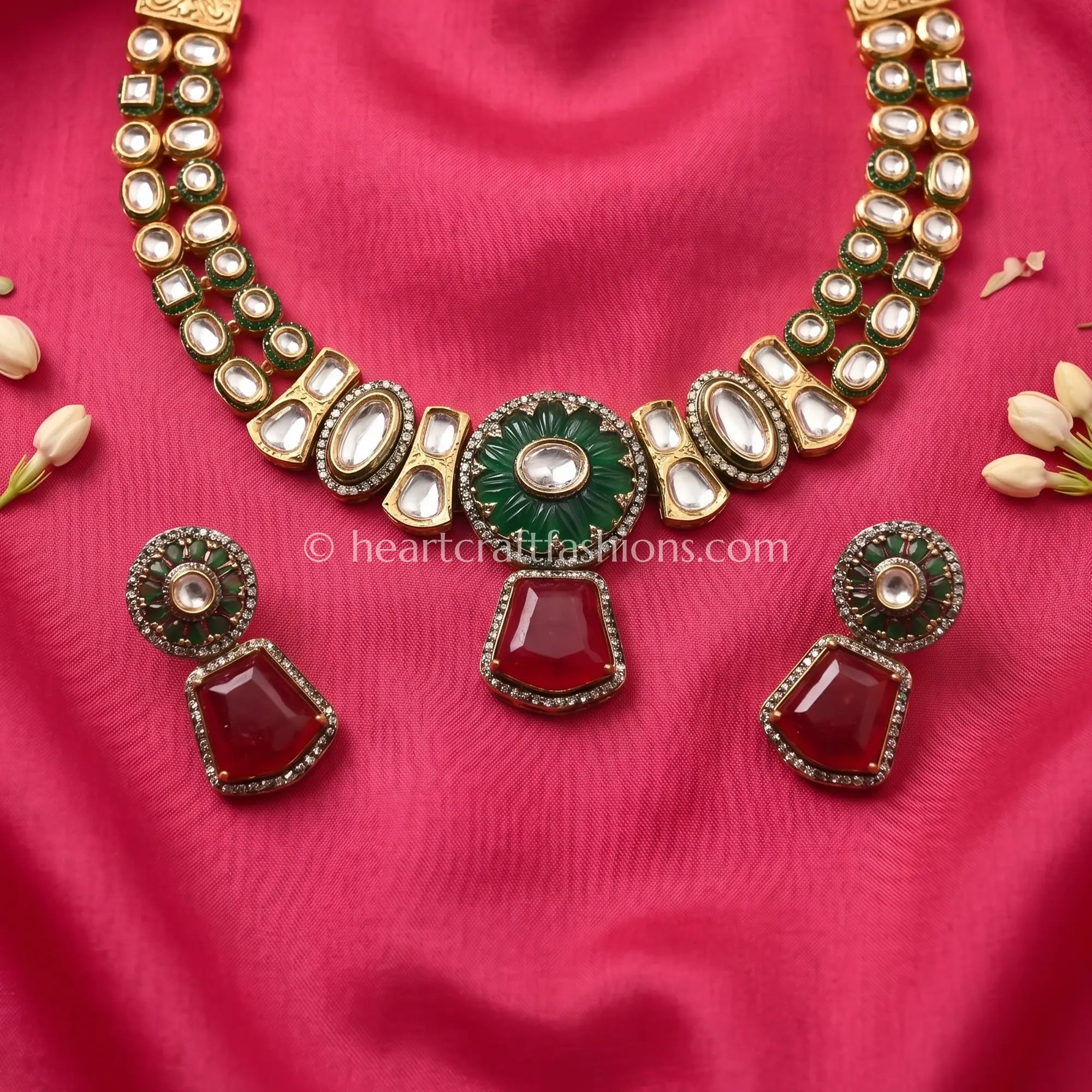 Noor-e-Rang Polki doublet Choker Set