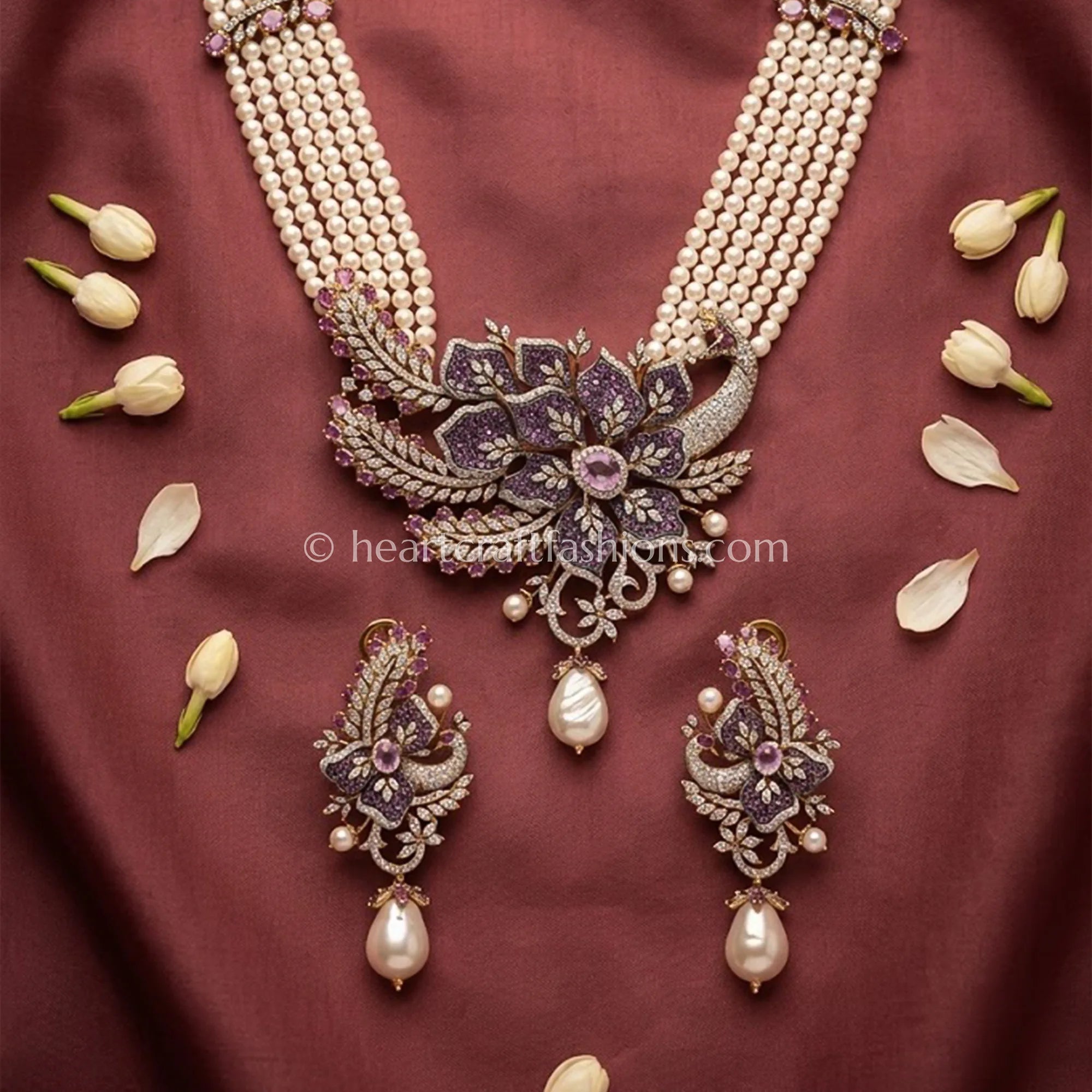 Peacock Crest Luxe Set