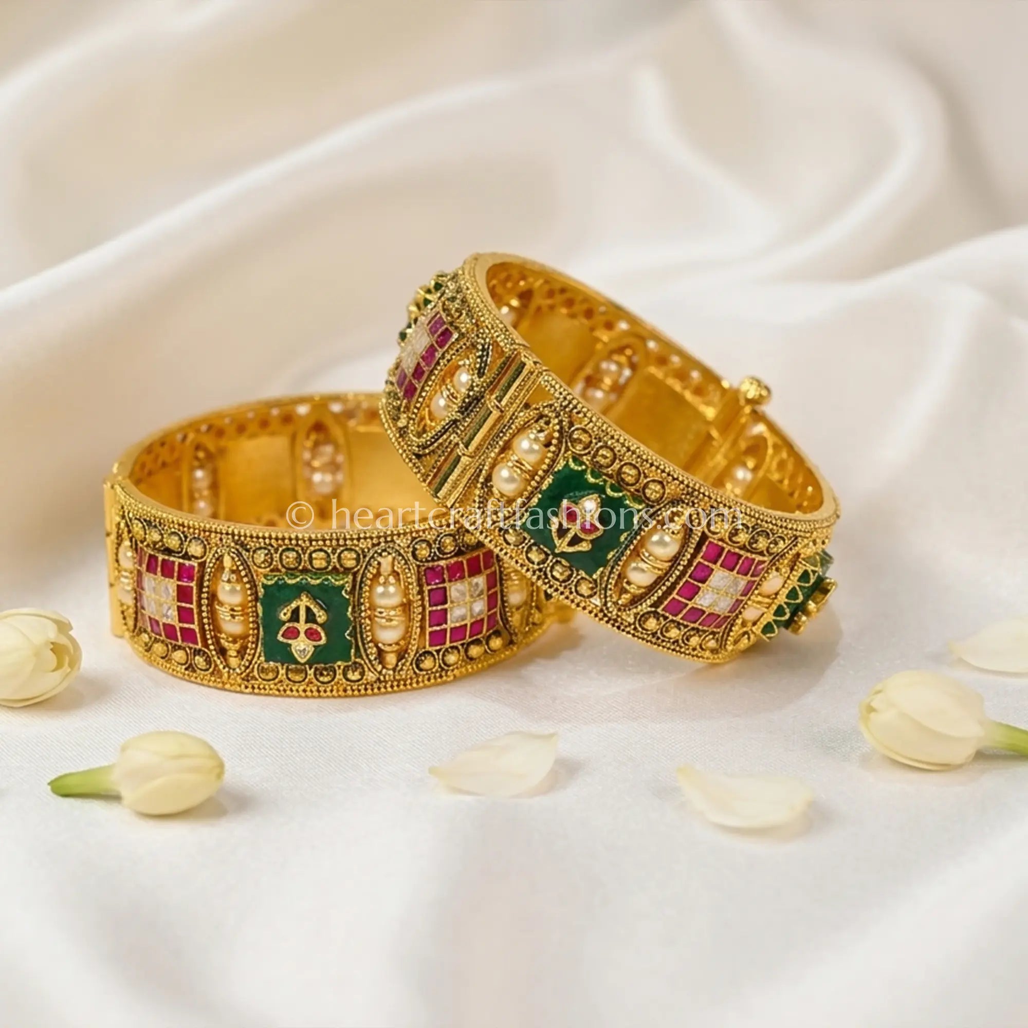 Ruby Emerald Heritage Patla