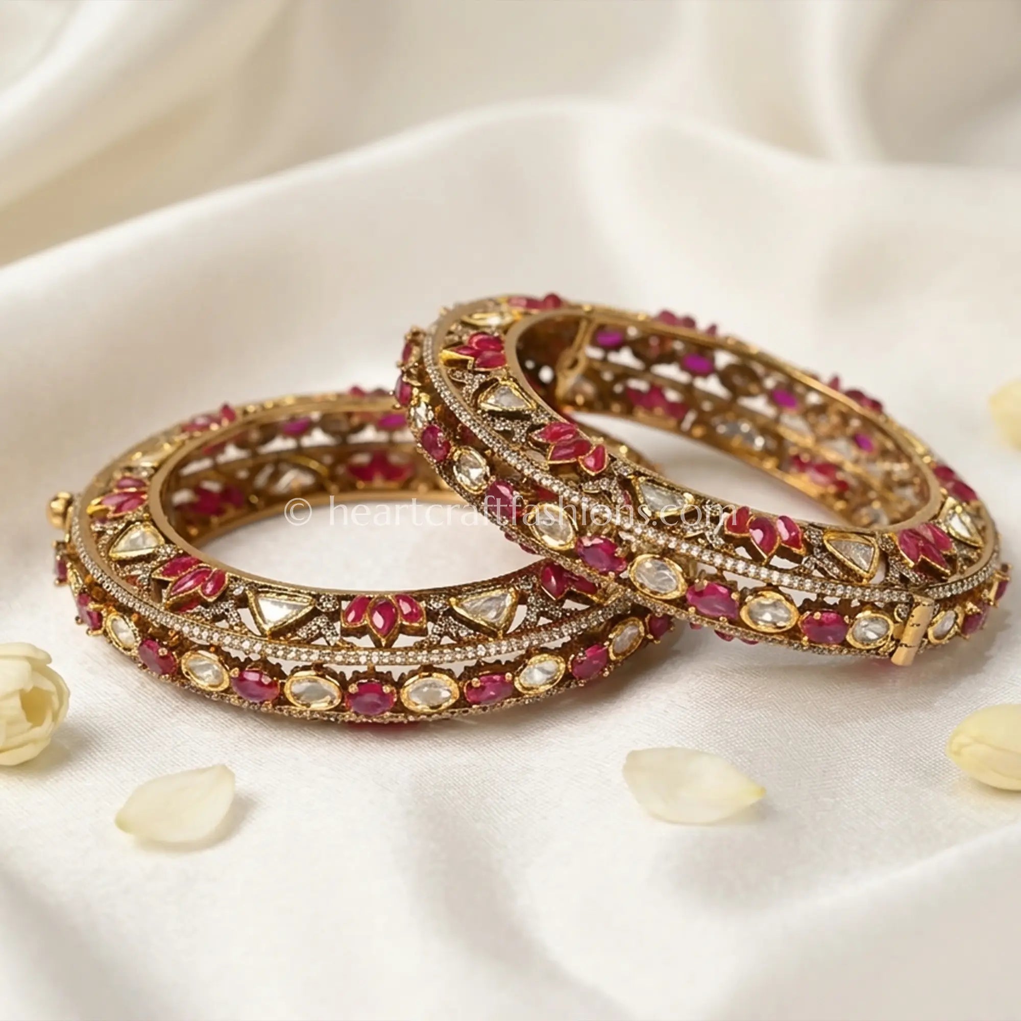 Ruby Royal Sunehri Kundan Sleek Bangles