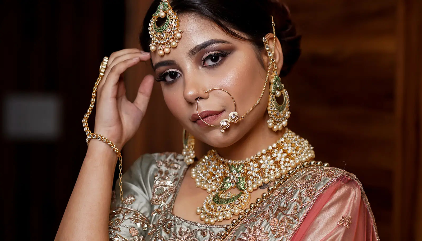 Jewellery Styling Guide for Different Face Shapes