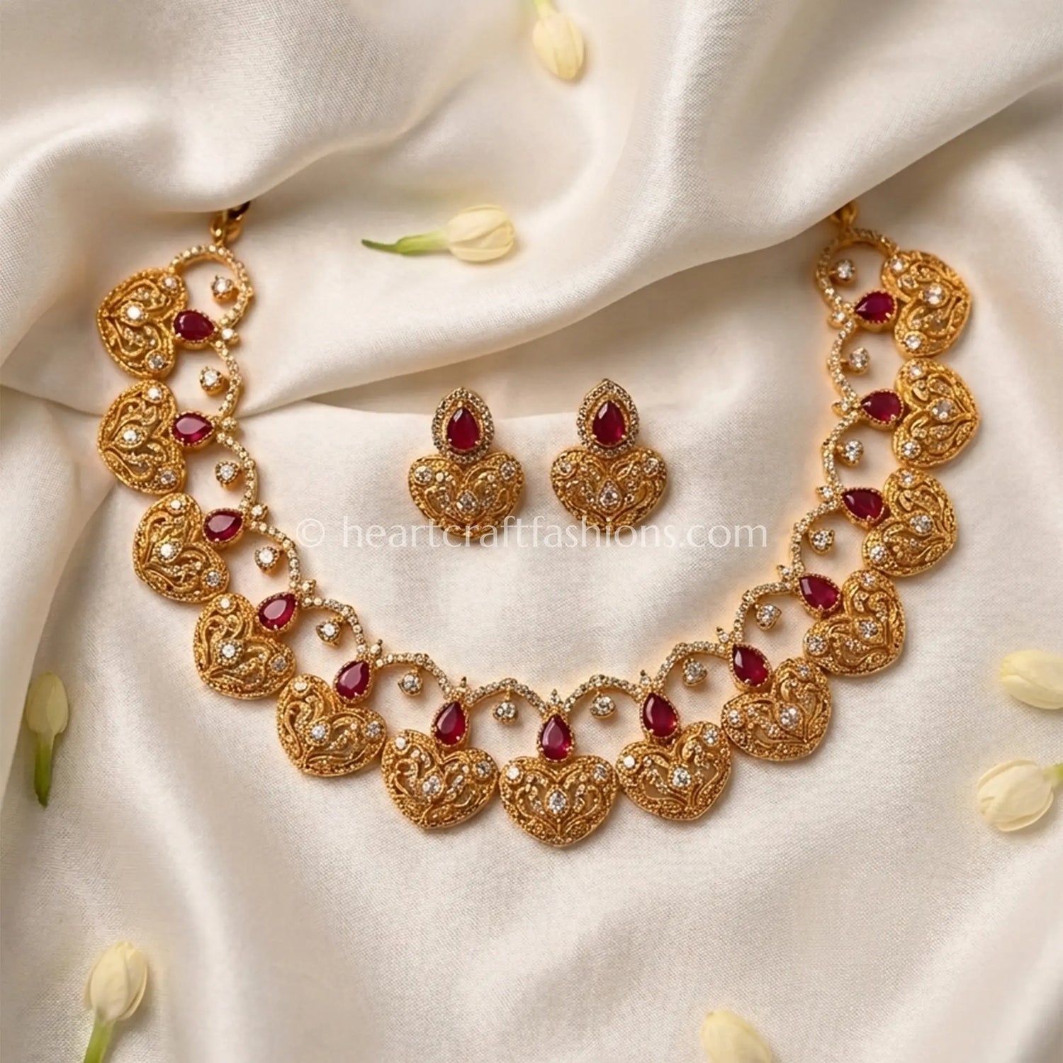 Neckline