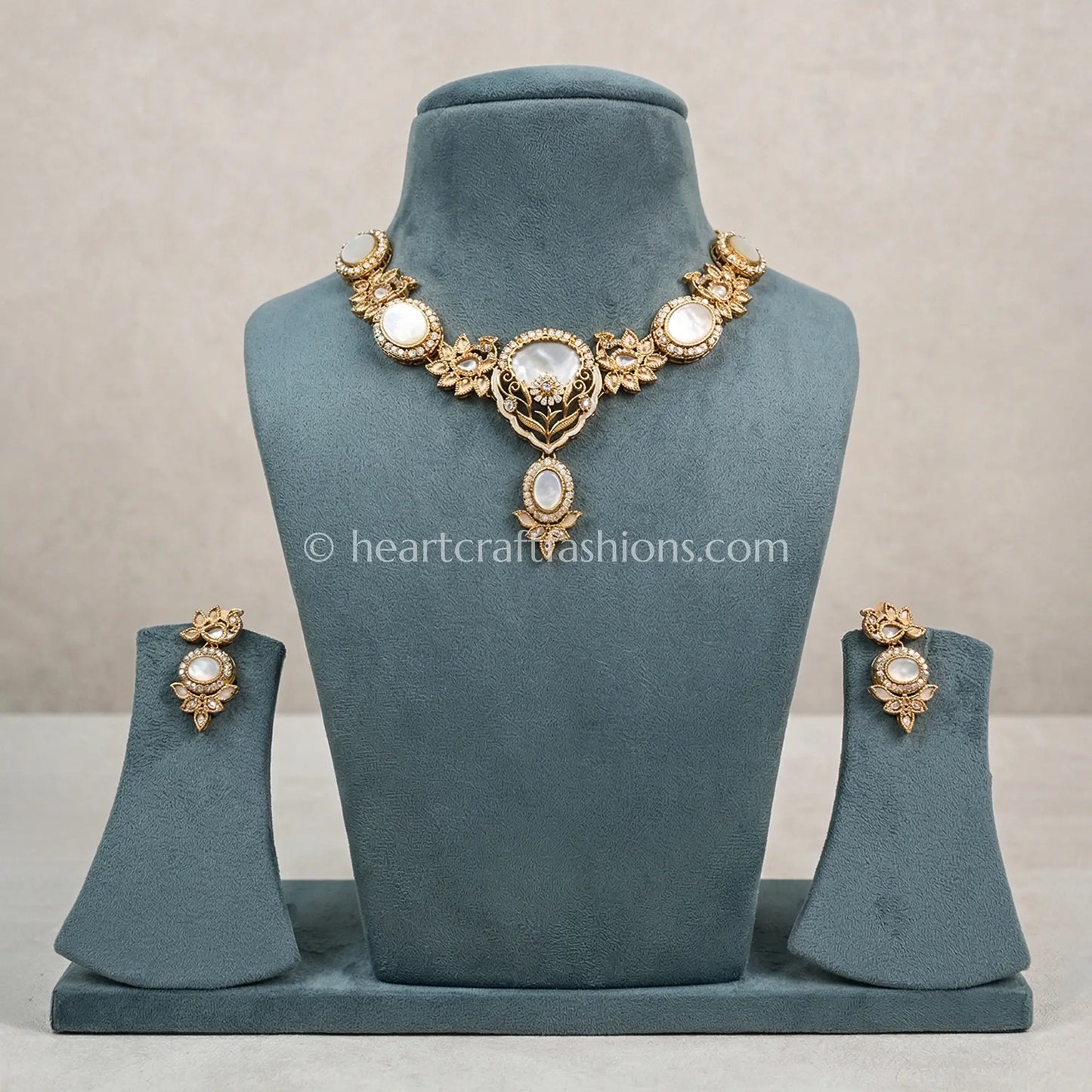 Vintage Amrapali Mother-of-Pearl & Antique Gold Peacock Necklace Set