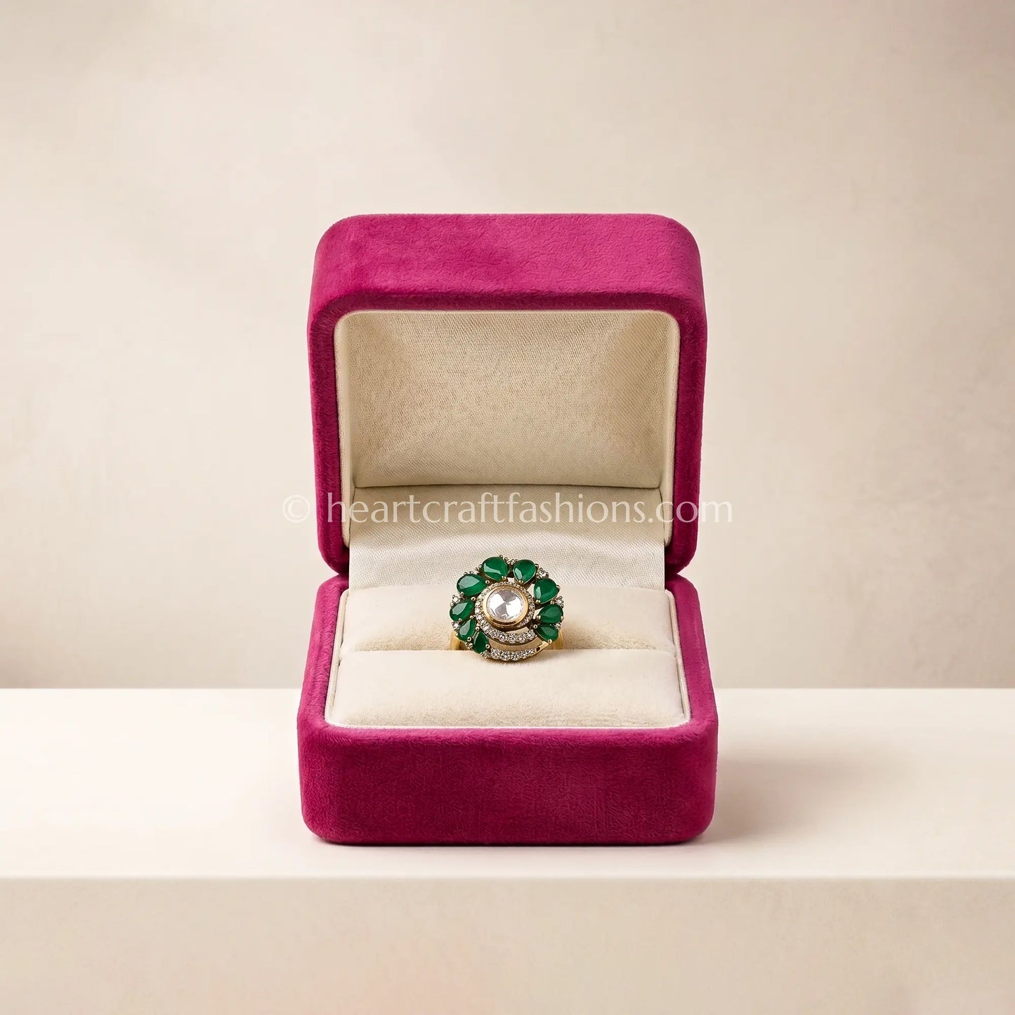 Sunehri Kundan Emerald Pushpa Ring