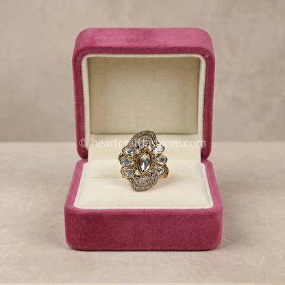 Sunehri Kundan Chandrika Ring