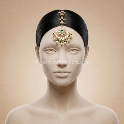 Emerald Pachi Kundan Maang Tikka