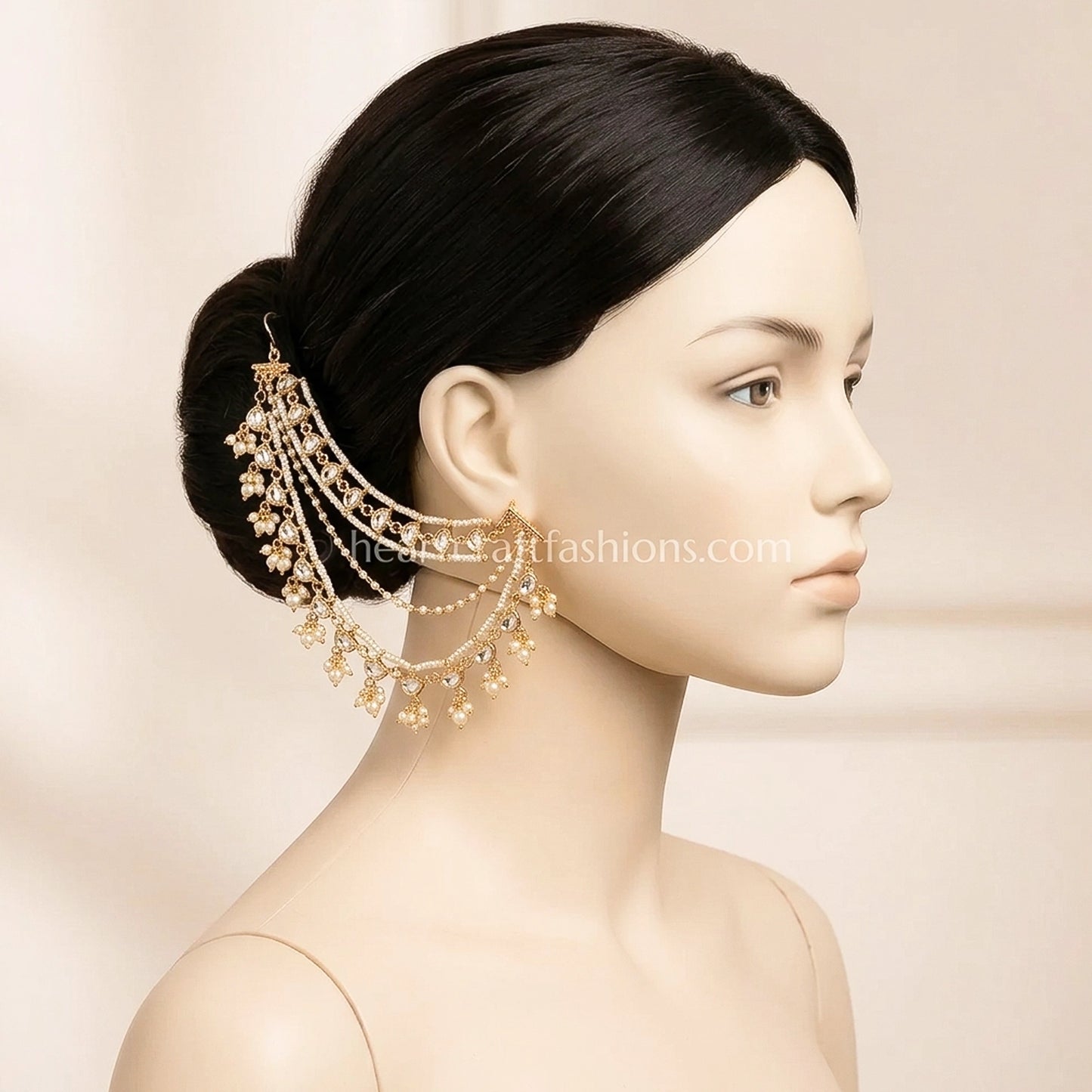 Sunehri Kundan Pearl Layered Kaan Chain