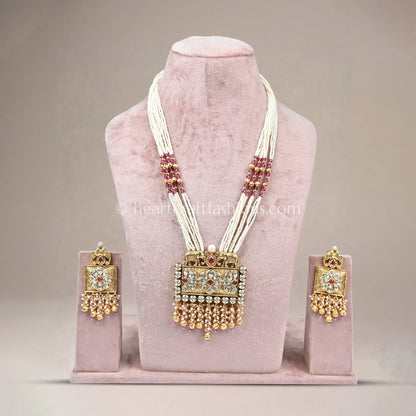 Gulnaar Ivory Pearl Heritage Pendant Necklace Set