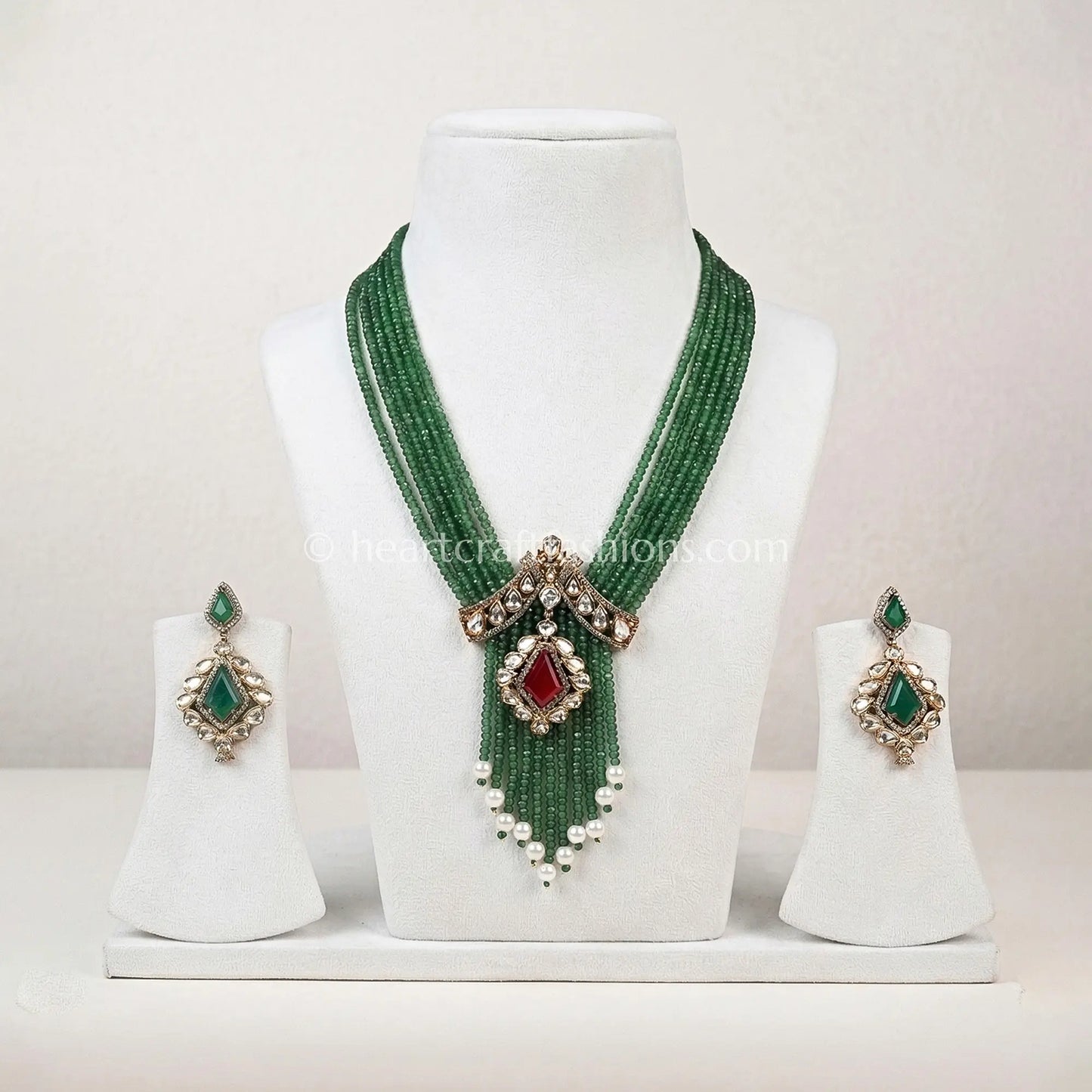 Royal Ruby Green Doublet Onyx Pirohi Sunehri Kundan Necklace