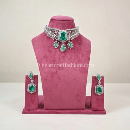 Hexagonal Emerald Royal Zircon Choker Set