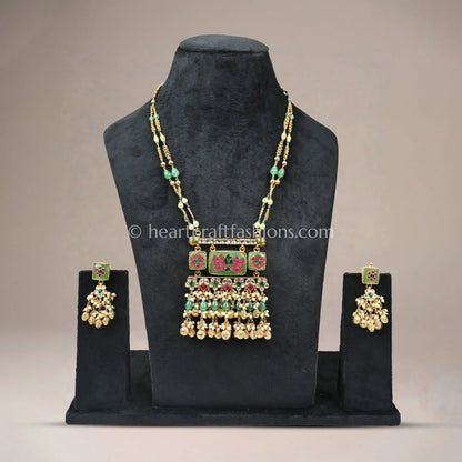 Mehreen Green Heritage Pachi Kundan Pendant Necklace Set