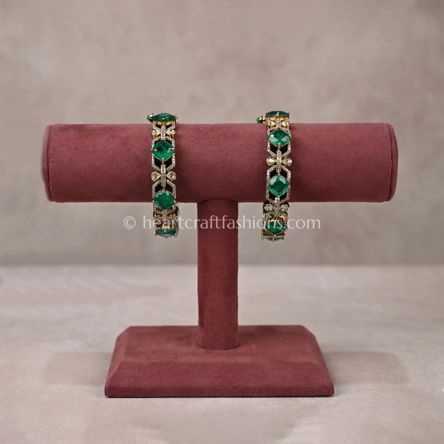 Emerald Sunehri Kundan Doublet Bangles