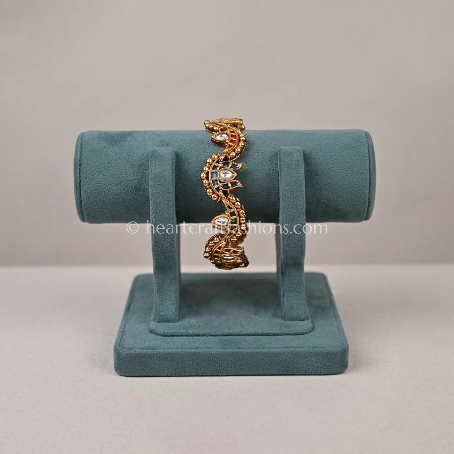 Amrapali Moissanite Bangle