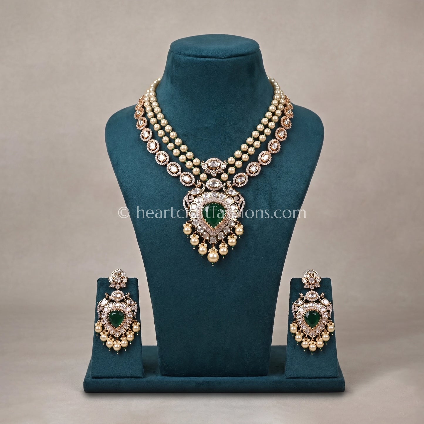 Sunehri Kundan Doublet Layered Necklace Set with Hyderabadi Pearls