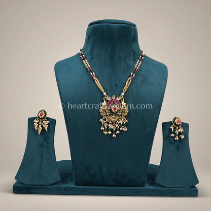 Gulnaar Heritage Pachi Kundan Pendant Set