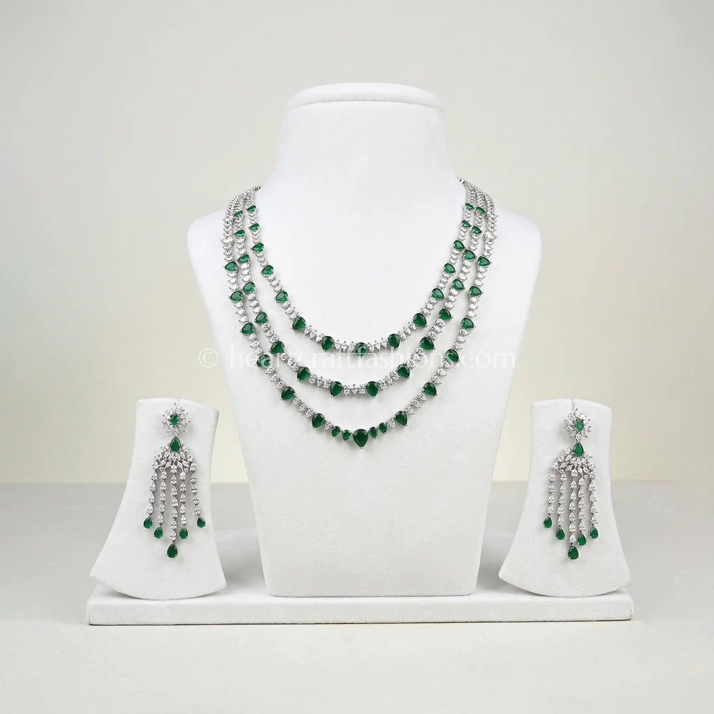 Emerald Pear-Cut 3-Tier Layered Necklace Set