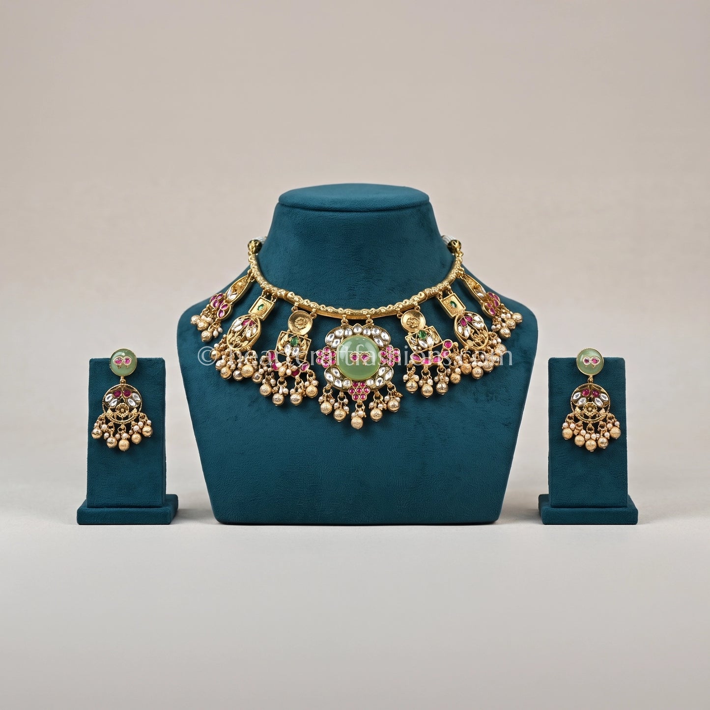 Pastel Meenakari Pachi Kundan Hasli