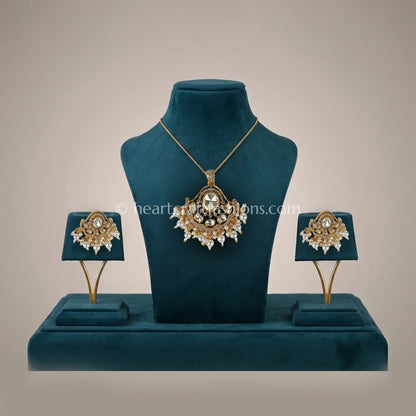 Chandrika Moissanite Polki Pendant Set