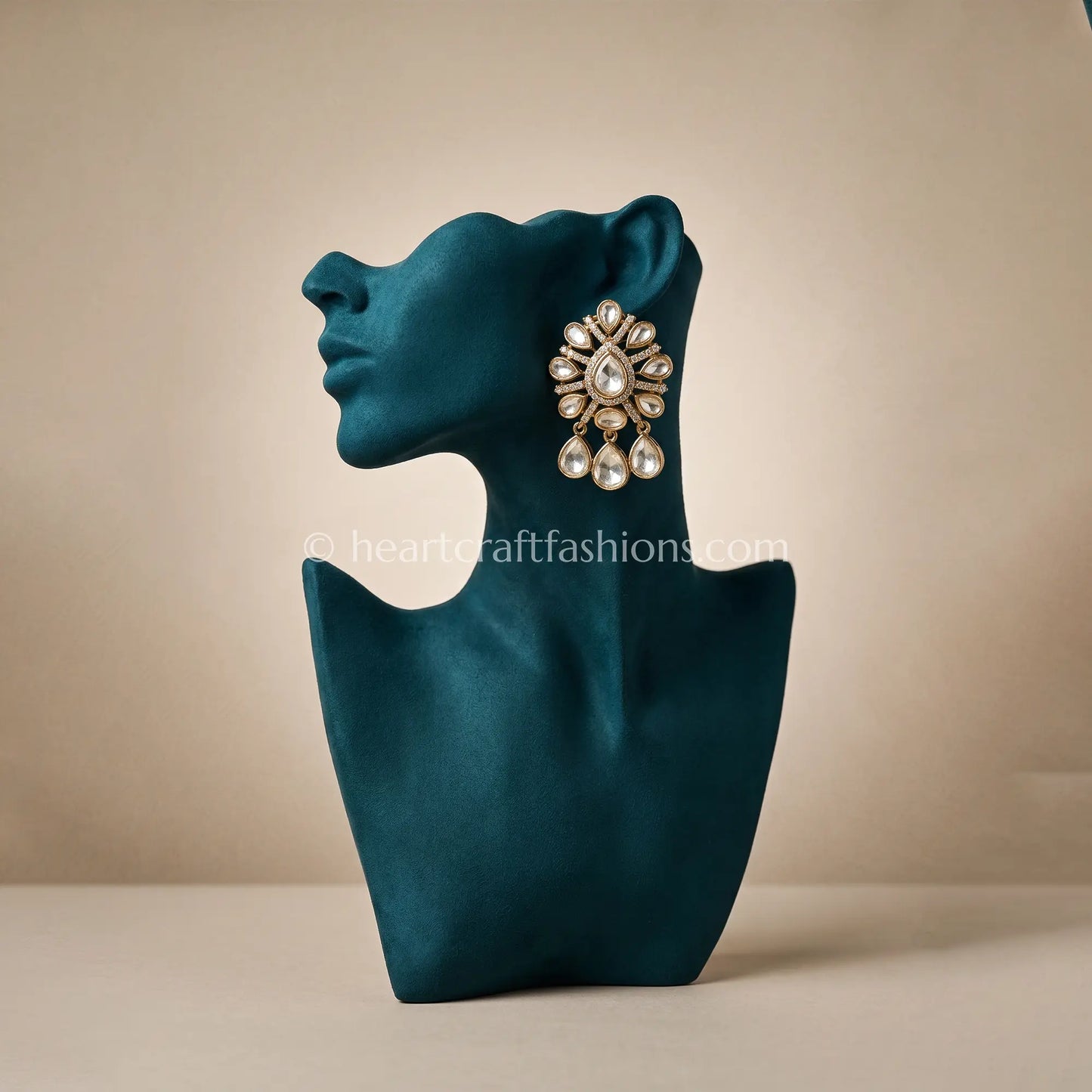 Noor Sunehri Kundan Stud Earrings