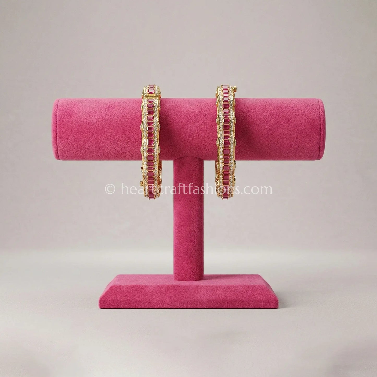 Ruby Sunehri Kundan Sleek Bangles