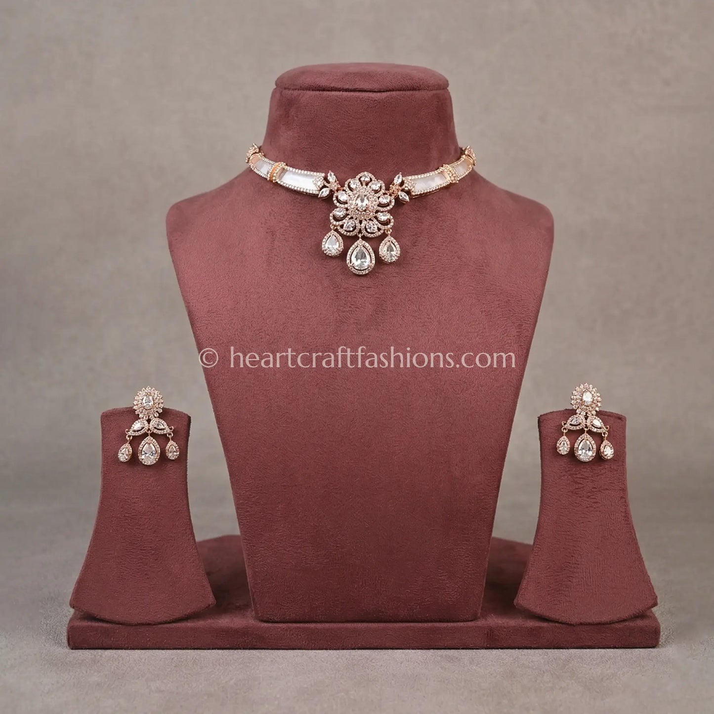 Sunehri MOP Ivory Bloom Kundan Set