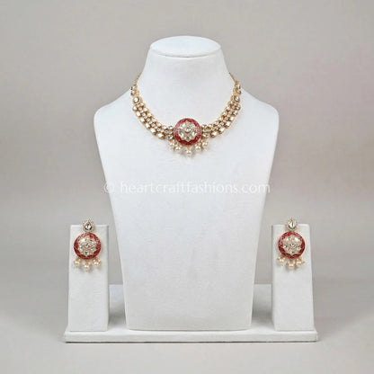 Sunehri Ruby Pearl Rajvaadi Kundan Set