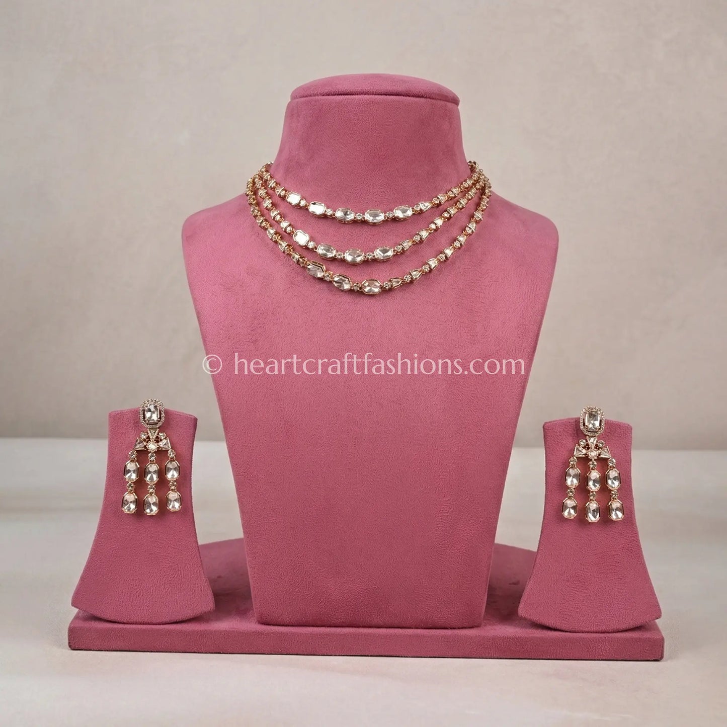 Sunehri Kundan Triple Layer Elegance Set