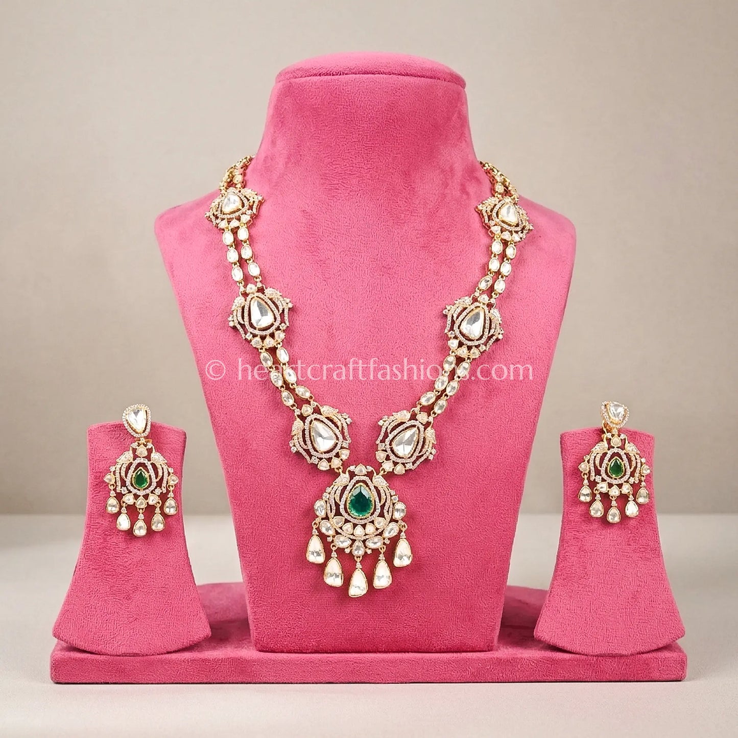 Emerald Green Royal Moissanite Doublet Kundan Necklace Set