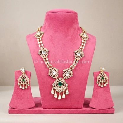 Emerald Green Royal Moissanite Doublet Kundan Necklace Set