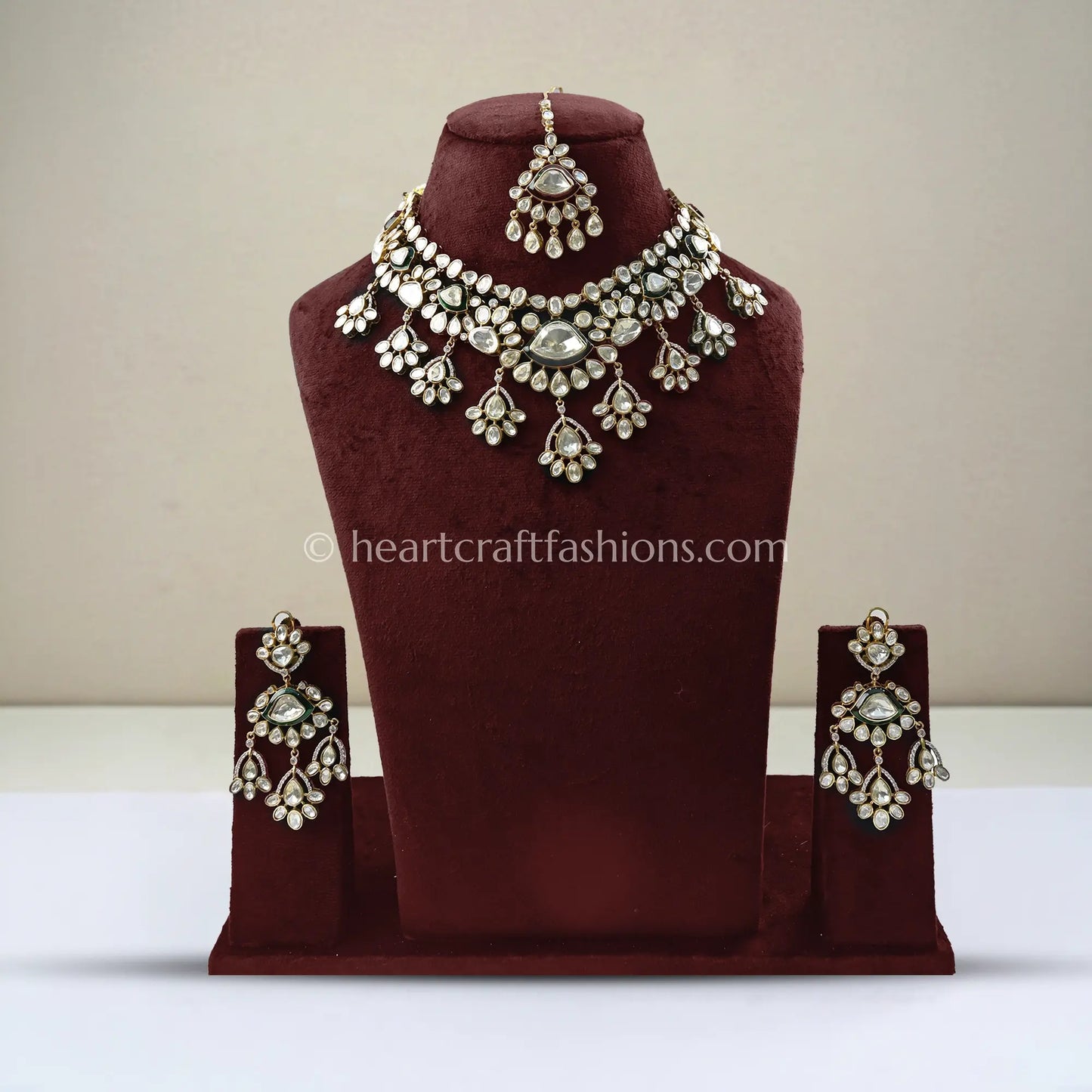 The Regal Aura Moissanite Polki Necklace