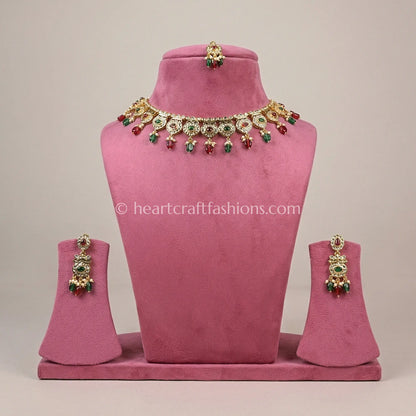 Ahmedabadi Kundan Navrang Drop Royal Choker