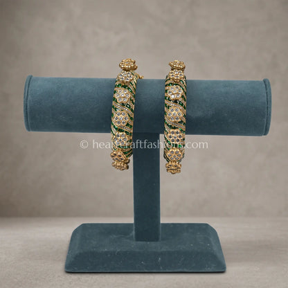 Emerald Sunehri Kundan Pacheli