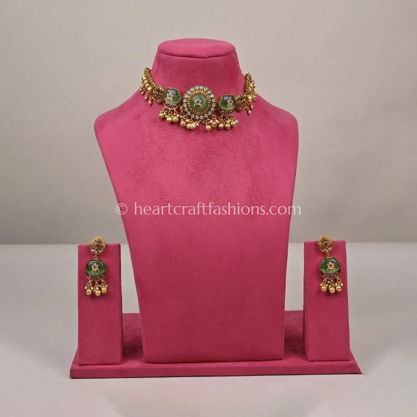 Heritage Green Choker Set