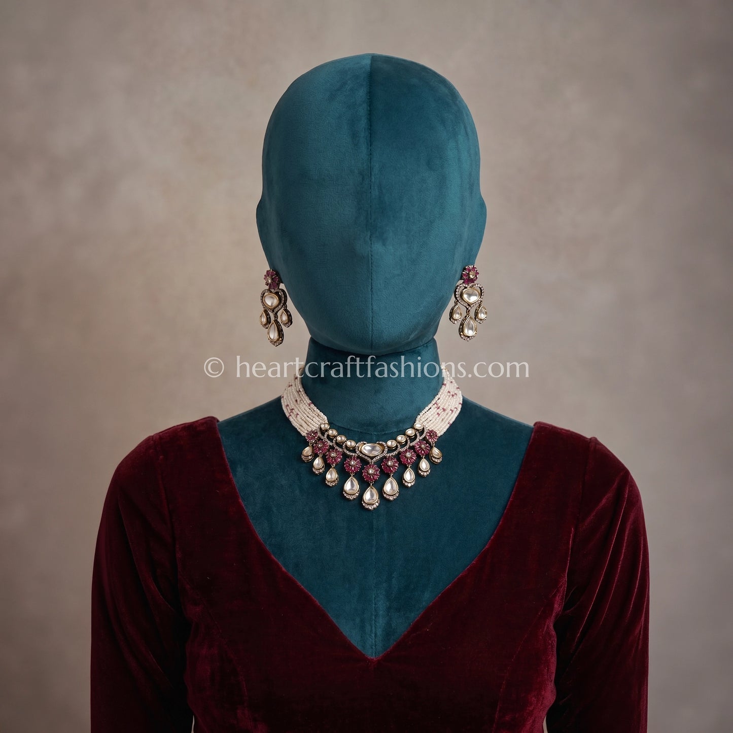 Sunehri Kundan Pearl Teardrop Necklace