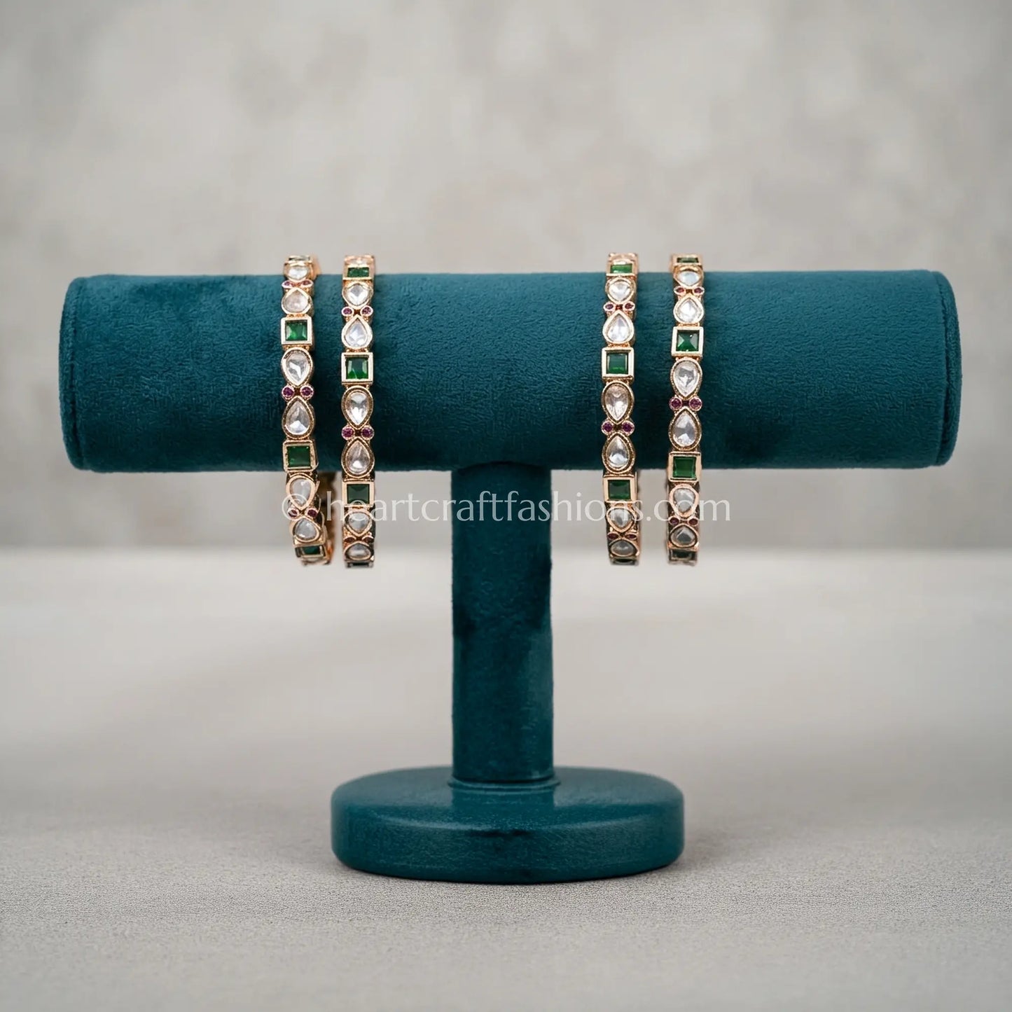Emerald Double Line Sunehri Kundan Bangle Set