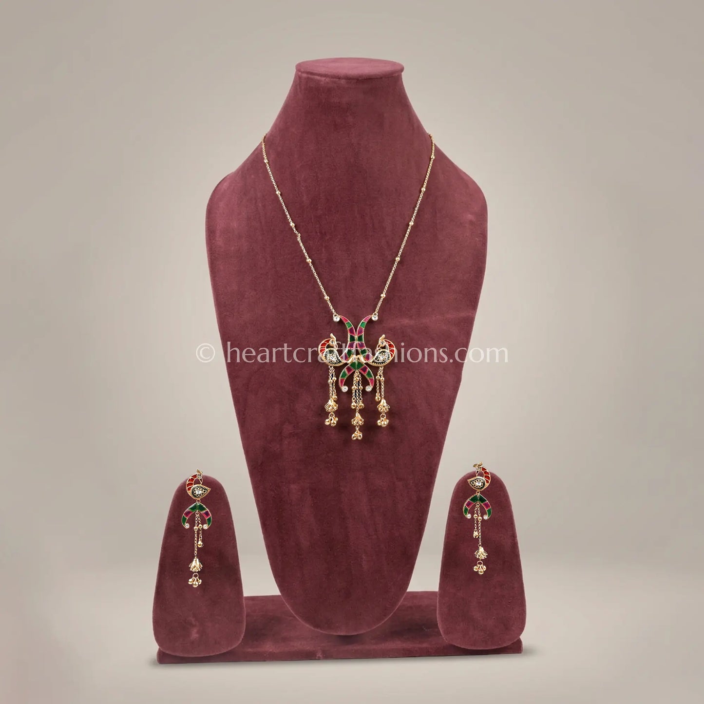Mayur Rang Amrapali Pendant Set