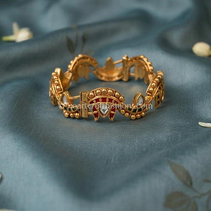 Amrapali Moissanite Bangle
